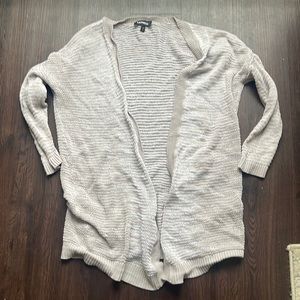 *SOLD* Express quarter sleeve cardigan